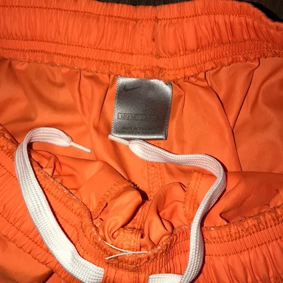 ⭐️90s vintage Nike shorts w/pockets