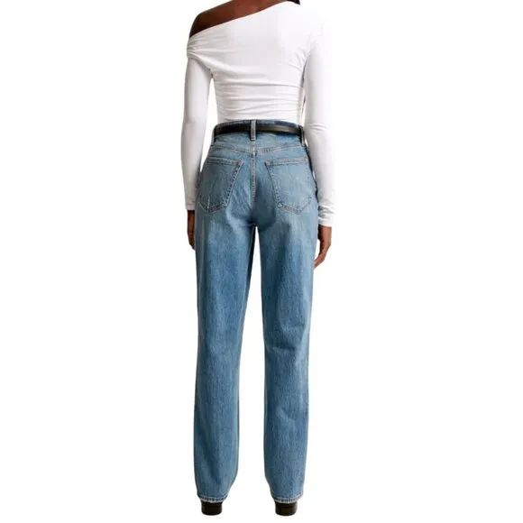 Abercrombie &amp; Fitch The 90's Straight Ultra High Rise Medium Wash Jeans Size 27