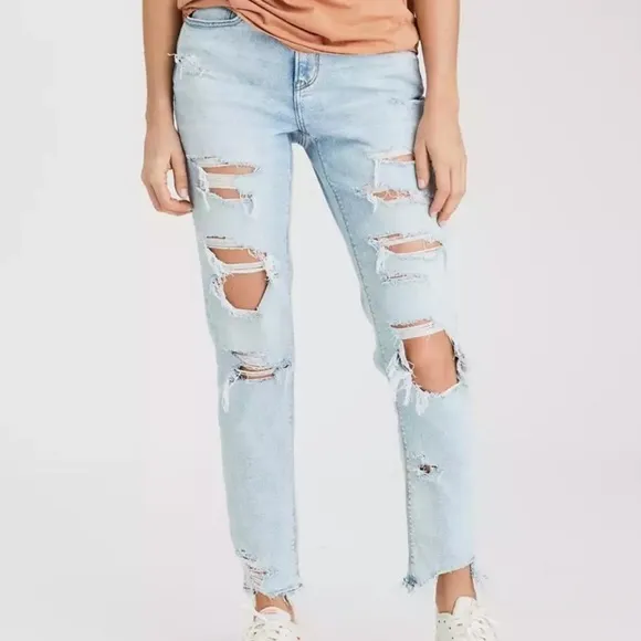 AE Stretch Mom Jean