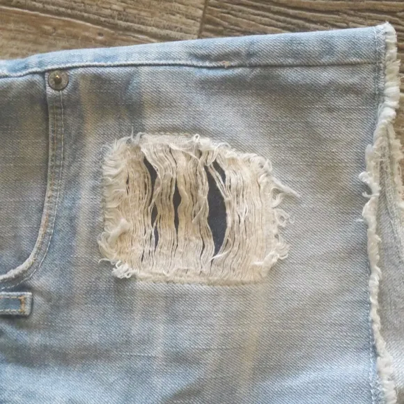 BIG STAR denim cut-off style frayed distressed denim jean shorts sz24 The Buckle