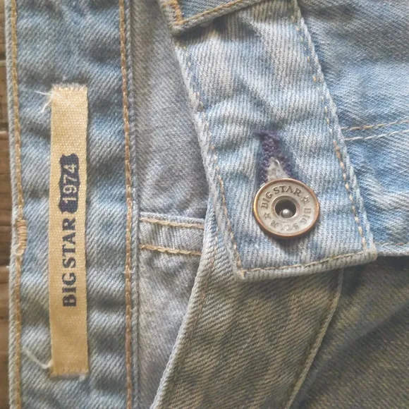 BIG STAR denim cut-off style frayed distressed denim jean shorts sz24 The Buckle
