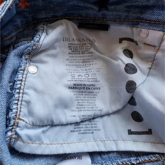 Blank NYC The Barrow Vintage High Rise &quot;Born In The USA&quot; Denim/Jean Shorts