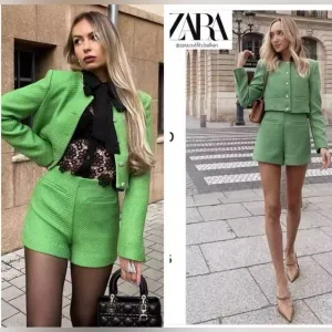 Bloggers Favorite Zara Green High Waisted Shorts Medium