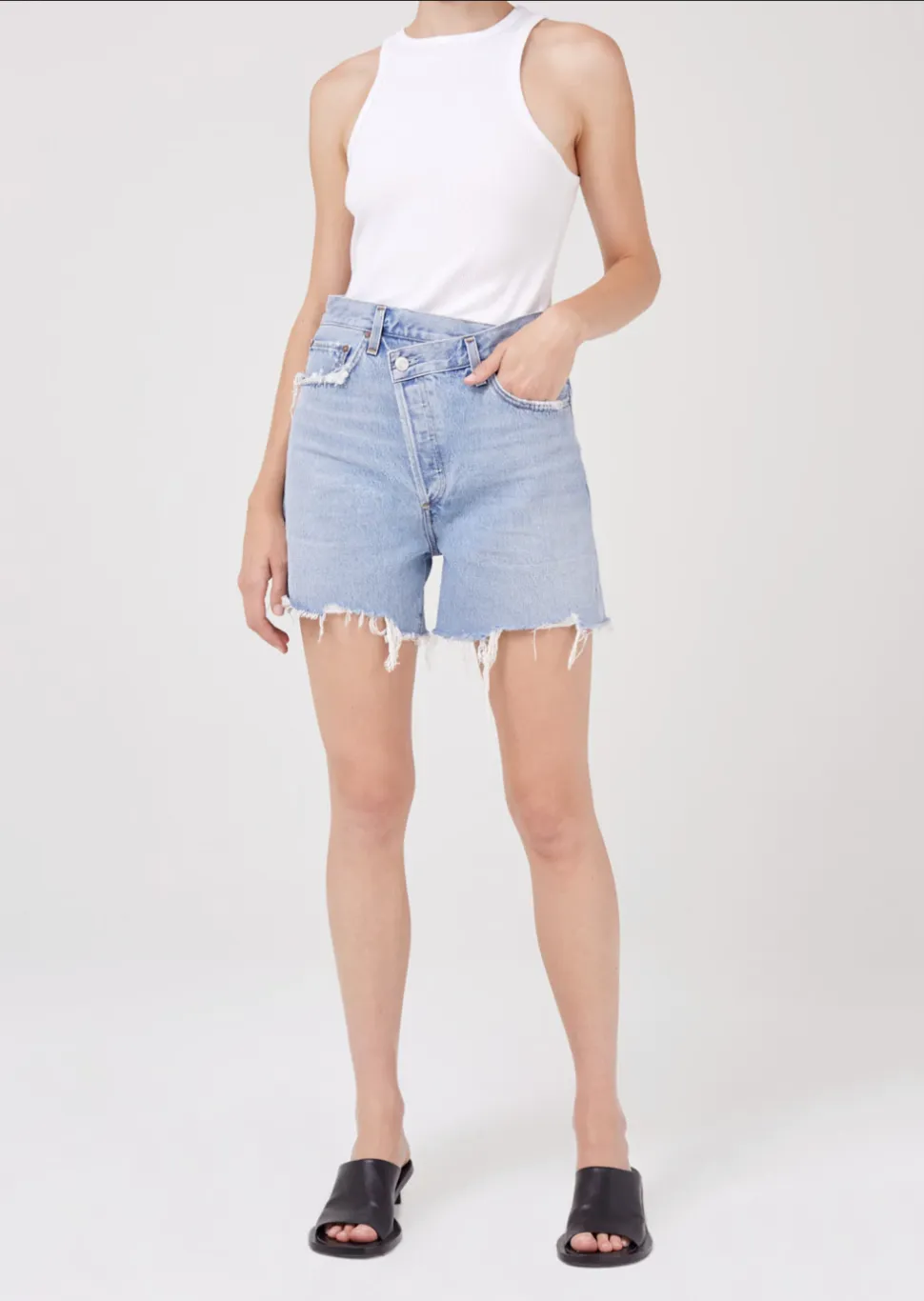 Criss Cross Short - Symbol