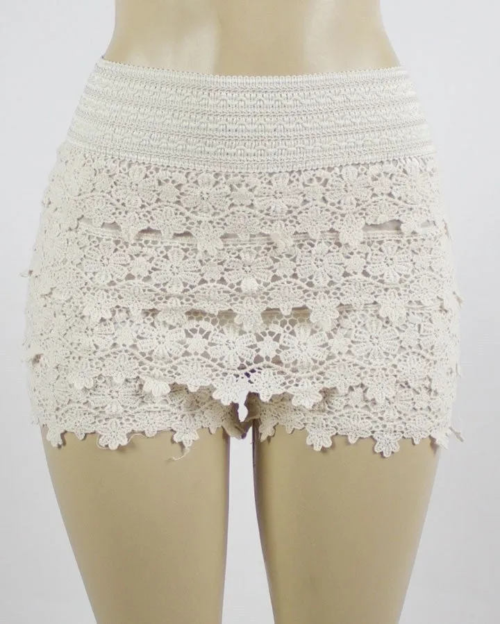 CROCHET LACE SHORTS