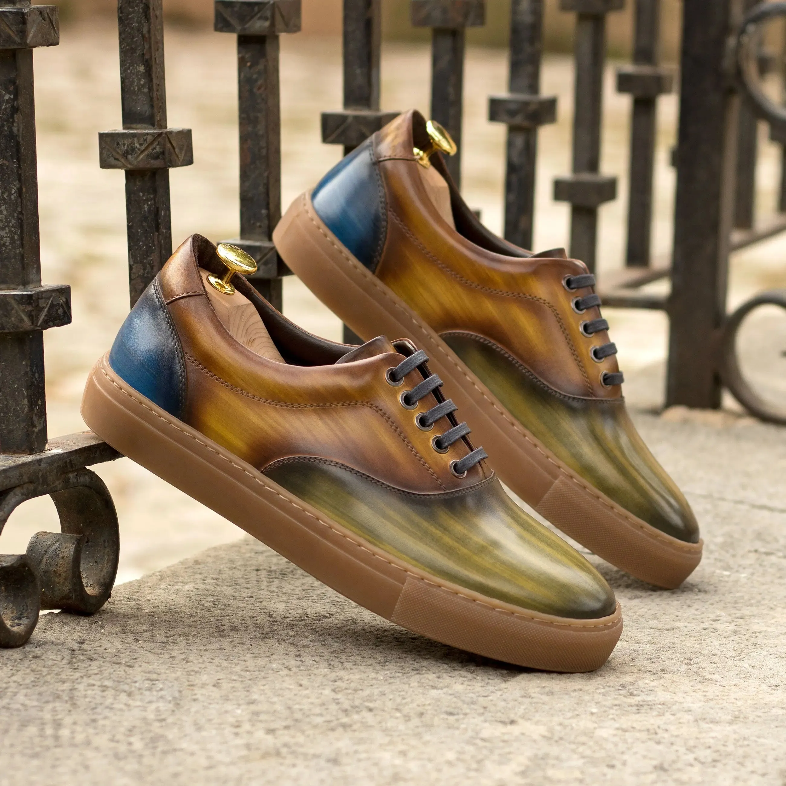 DapperFam Riccardo in Olive / Cognac / Navy Men's Hand-Painted Patina Top Sider