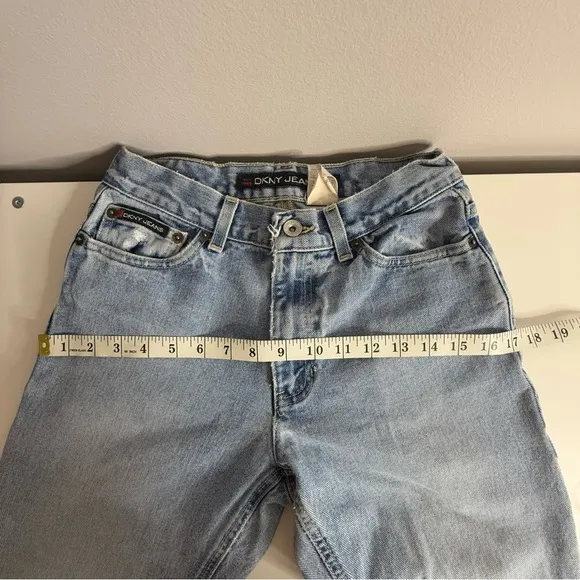 DKNY- Vintage Boot cut blue jeans - Sz 4