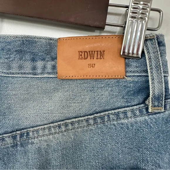 Edwin Cai Jean Shorts 4&quot; Distressed in Cool Size 24