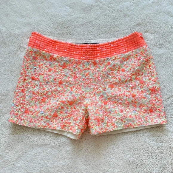 French Connection women shorts size 2 US NWT!!!