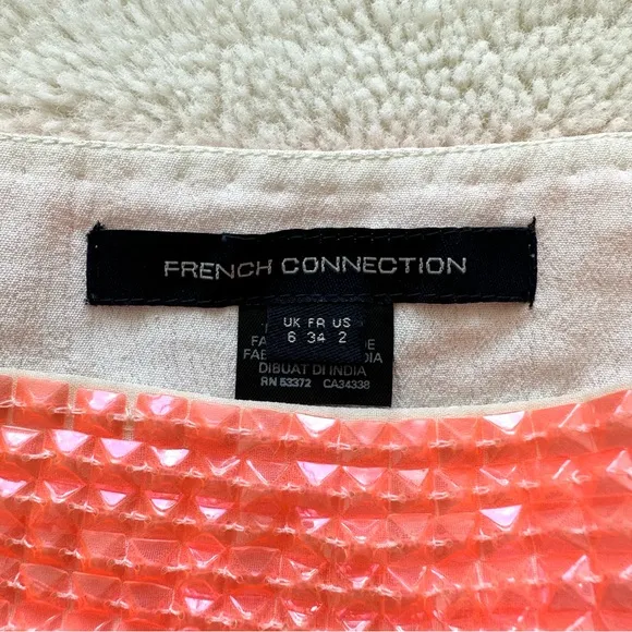 French Connection women shorts size 2 US NWT!!!