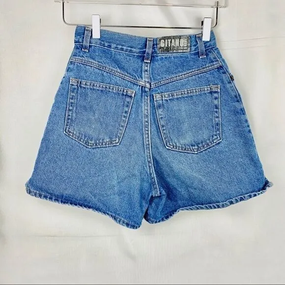 GITANO Vintage 90’s High Waisted Jean Shorts.