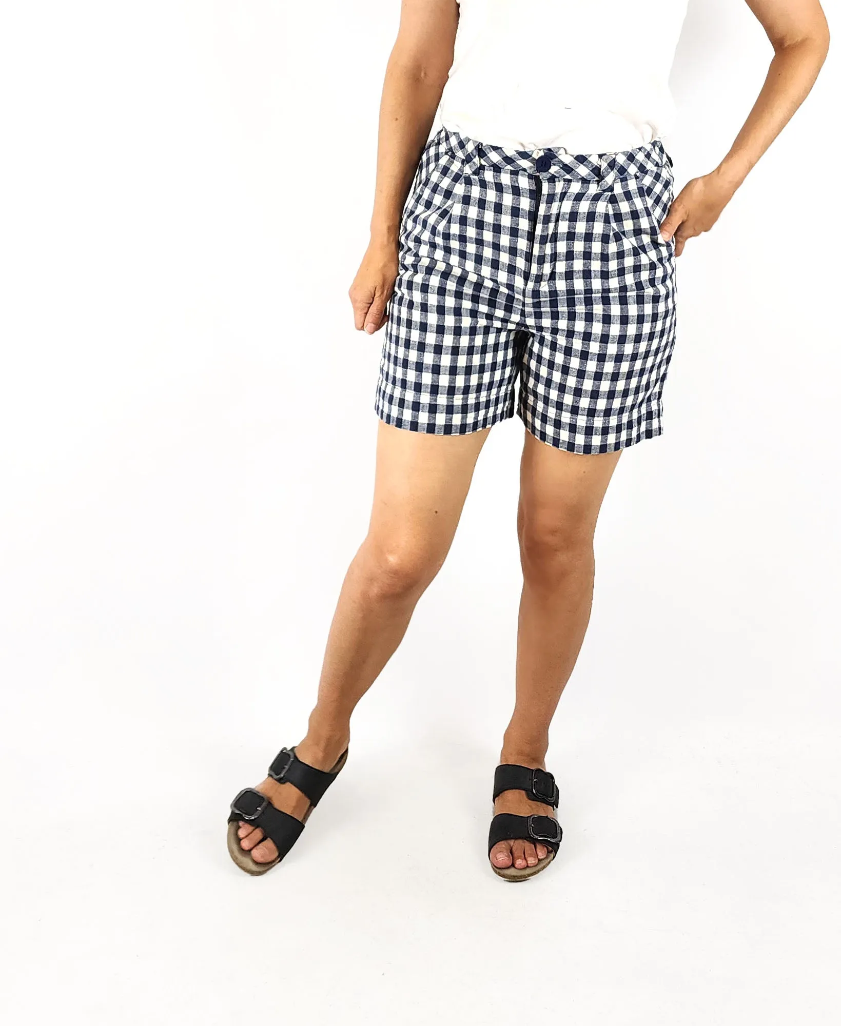 Gorman blue gingham shorts size 8 (small fit)