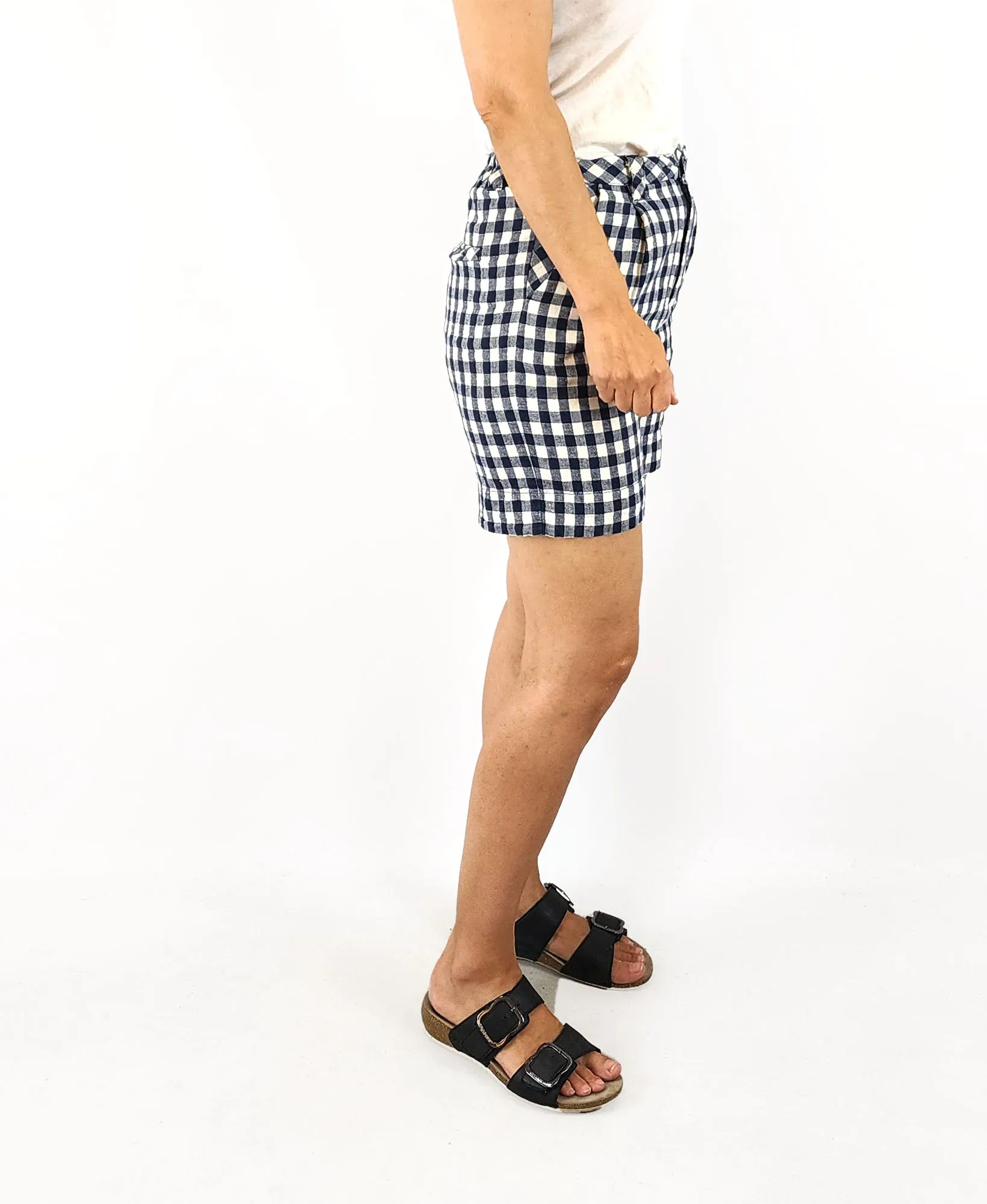 Gorman blue gingham shorts size 8 (small fit)