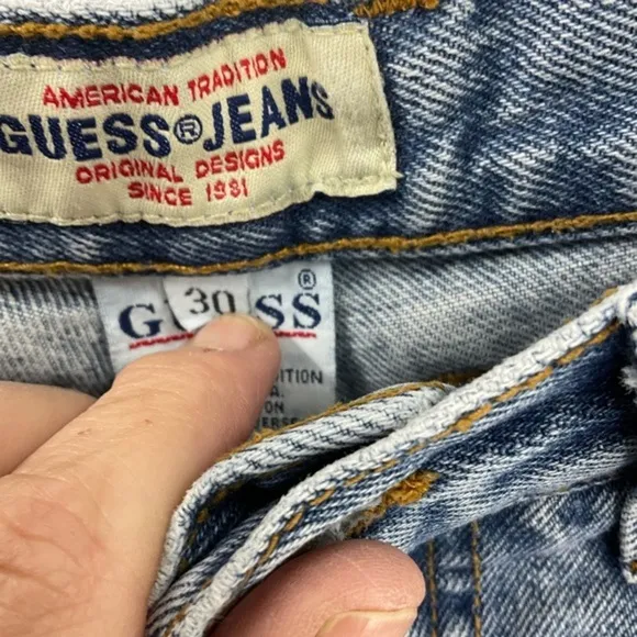 Guess vintage, y2k high-rise cuffed hemline denim shorts 30