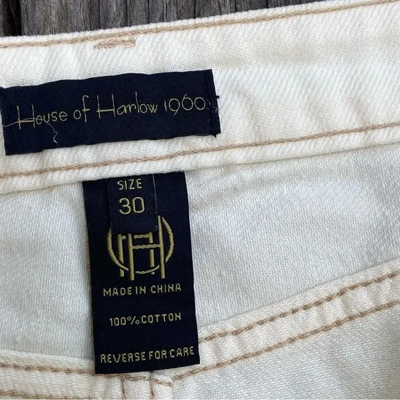 House of Harlow High Rise Mom Short Cream Raw Hem Shorts Women’s Size 30