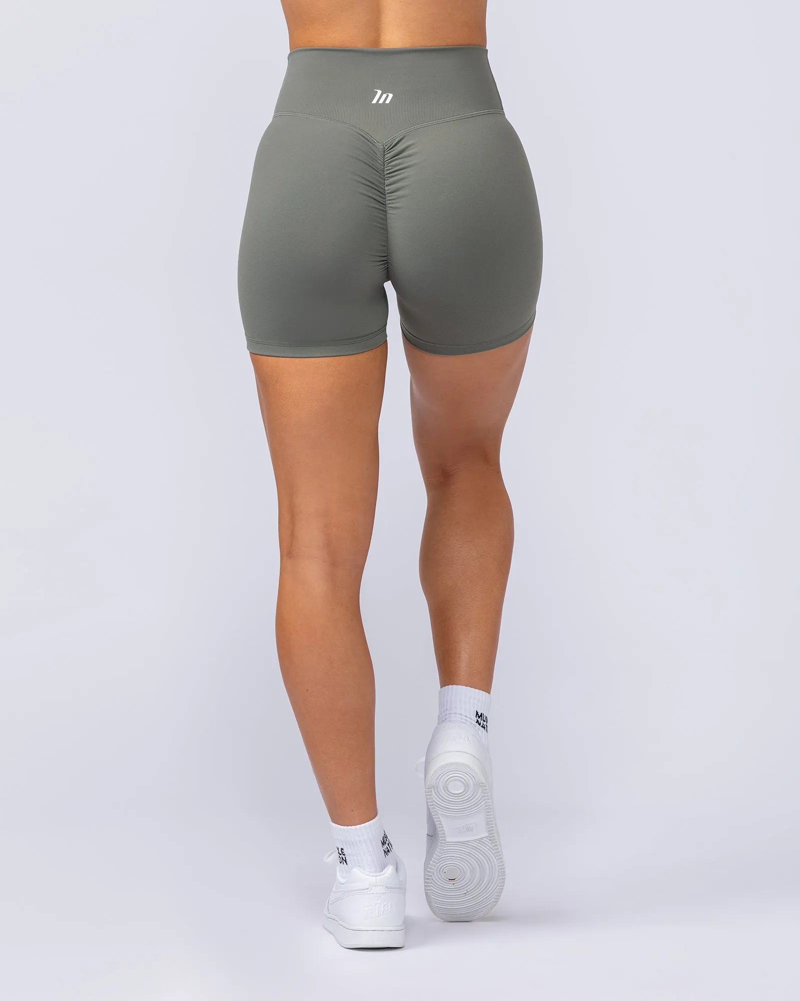Instinct Scrunch Midway Shorts - Ivy