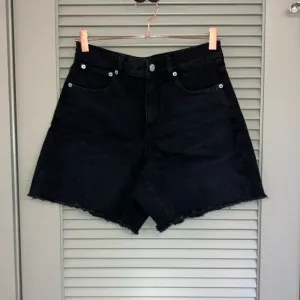 J Crew Black Denim mid length Shorts Sz 27