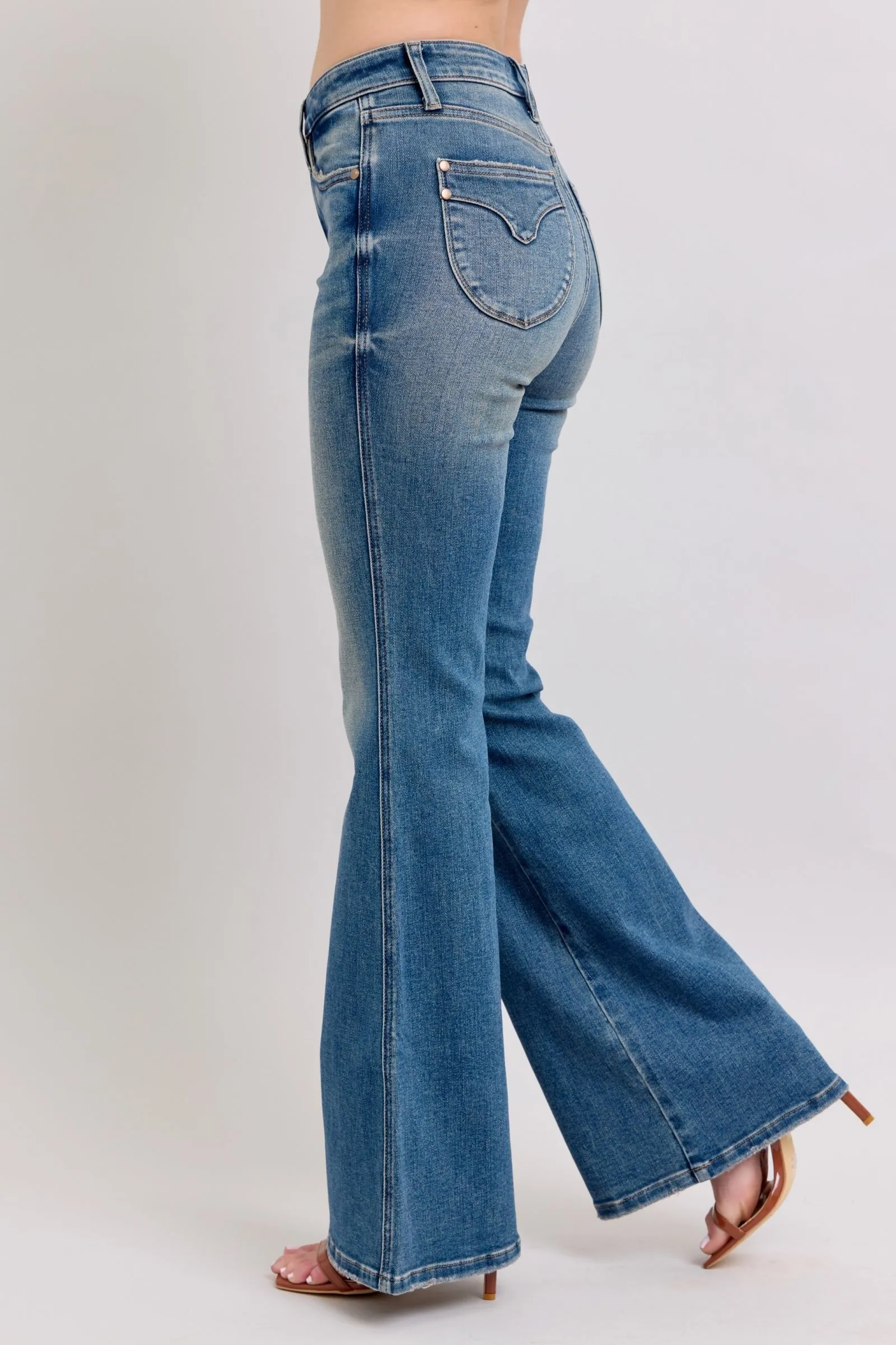 Judy Blue Tummy Control Vintage Wash Jeans