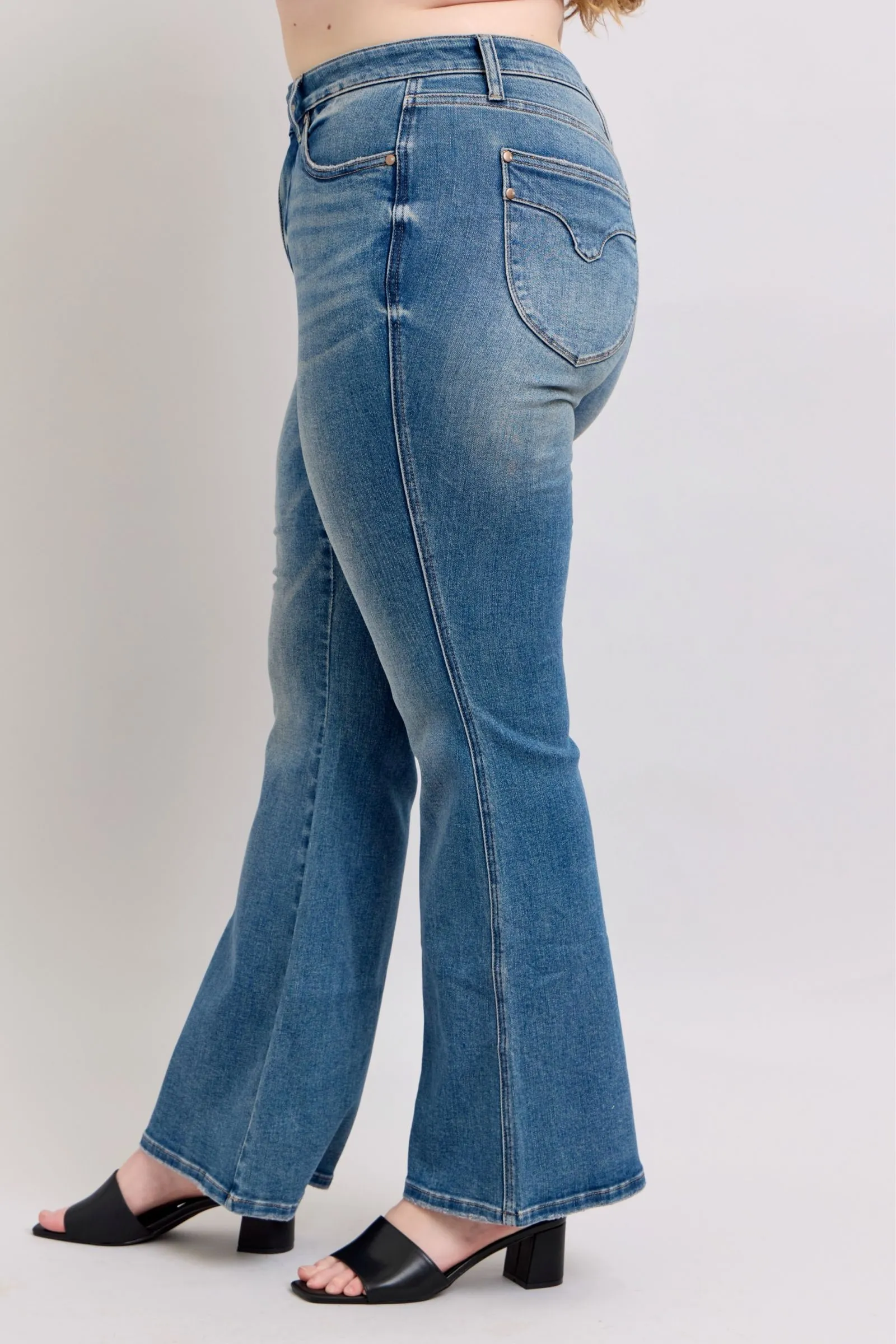 Judy Blue Tummy Control Vintage Wash Jeans