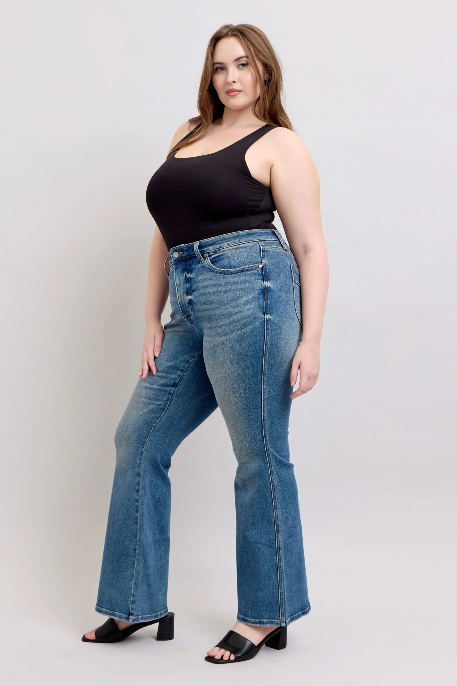 Judy Blue Tummy Control Vintage Wash Jeans