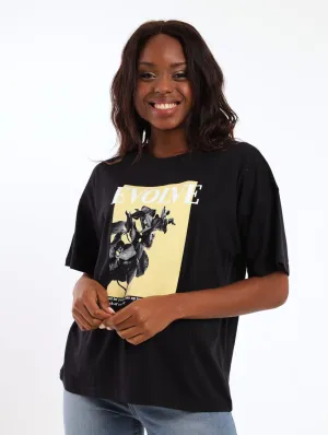 Ladies Relaxed Evolve Dark Leaf Tee - Black