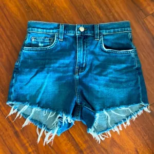 L’agence Cut Off Denim Shorts Sz26
