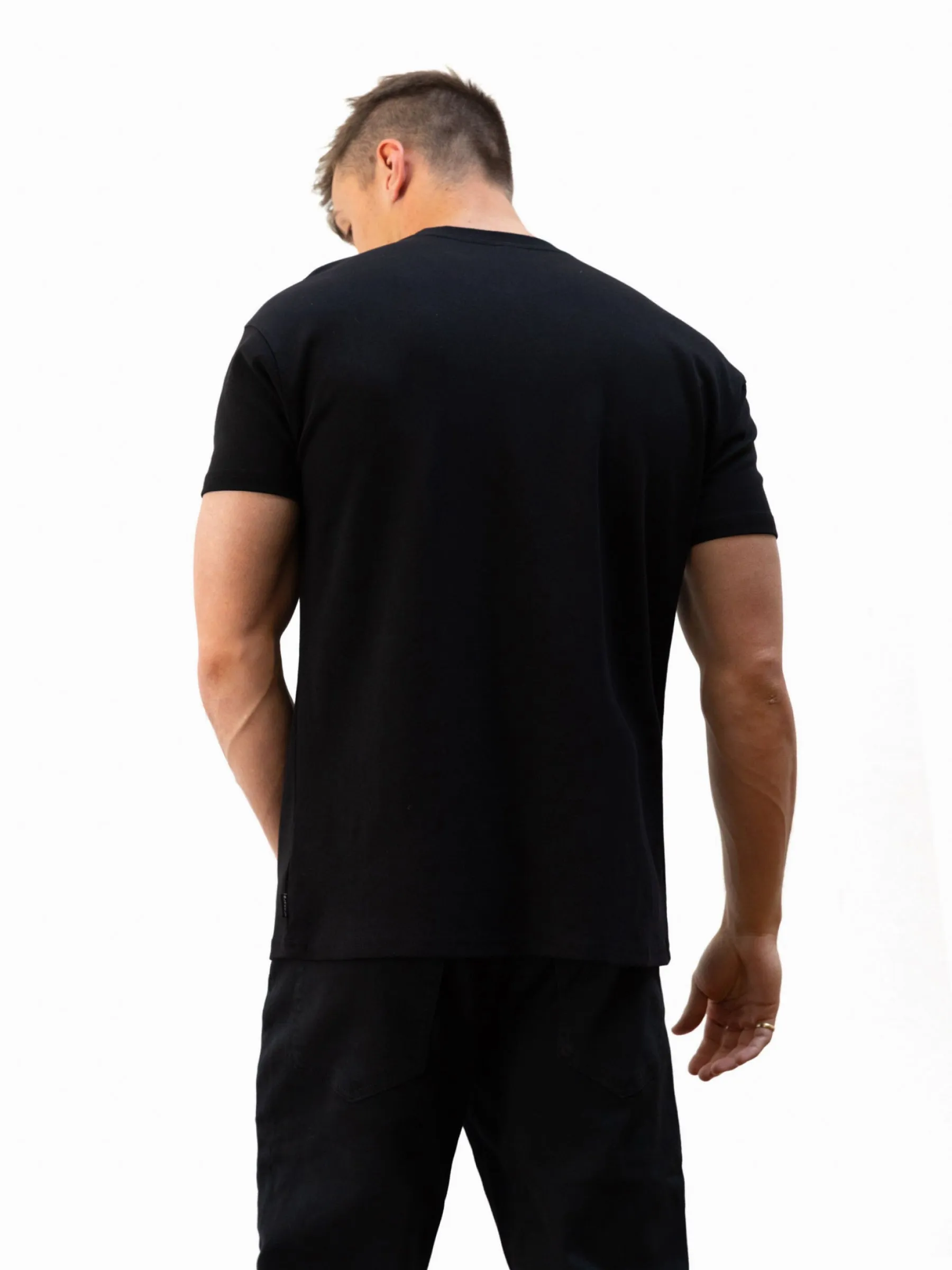 Legacy Relaxed T-Shirt - Black