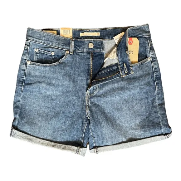 LEVI’S CLASSIC DENIM JEAN STRETCH MID-RISE CUFFED SHORTS **NWT**