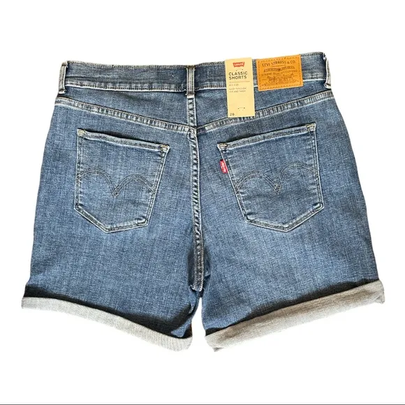 LEVI’S CLASSIC DENIM JEAN STRETCH MID-RISE CUFFED SHORTS **NWT**