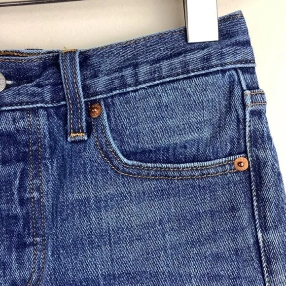 LEVI’S WEDGIE WHITE OAK CONE VINTAGE STYLE JEANS SHORTS