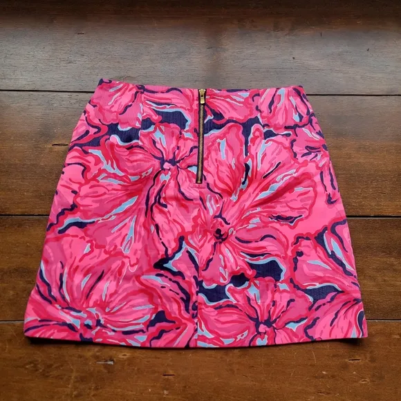 Lilly Pulitzer Marigold Skort Mini Skirt sz 00 Flirty Navy Pink Floral Hibiscus