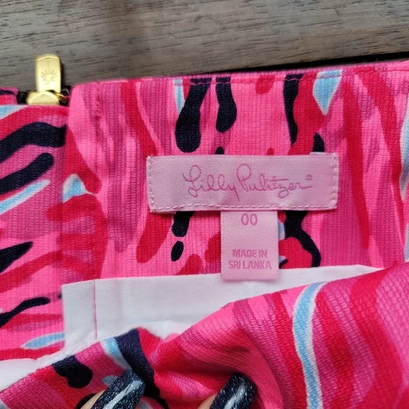 Lilly Pulitzer Marigold Skort Mini Skirt sz 00 Flirty Navy Pink Floral Hibiscus