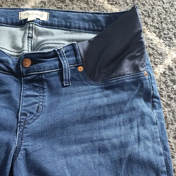 Madewell Maternity Side-Panel Stovepipe Jeans in Dahill Wash Size 31
