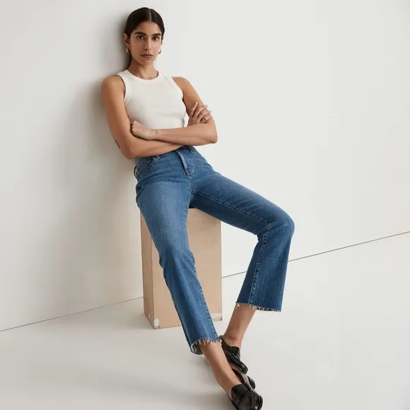 Madewell - Tall Kick Out Crop Jeans - Cherryville Wash