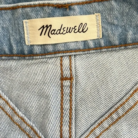 Madewell The Momjean Short in Essen Wash: Yoke Edition size 29