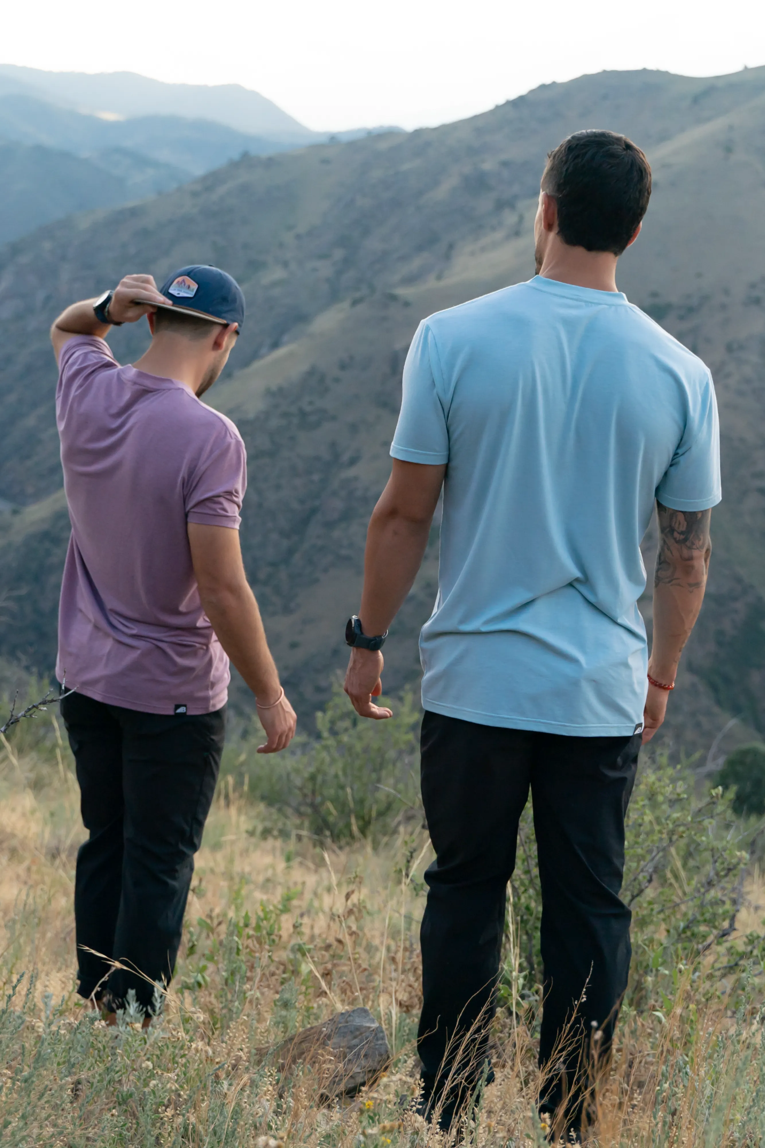 Men's Graphic Traverse Tek Tee