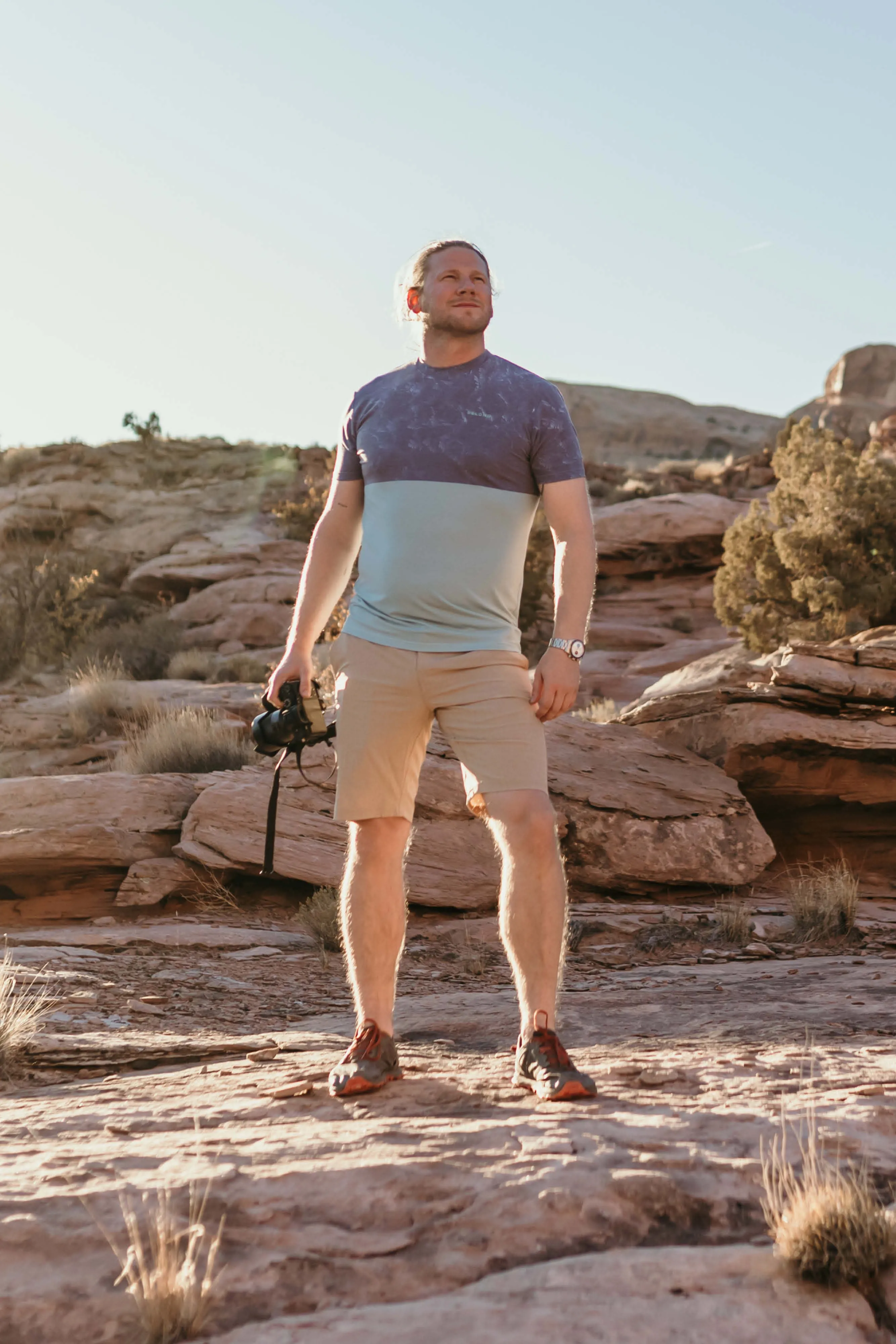 Men's Graphic Traverse Tek Tee