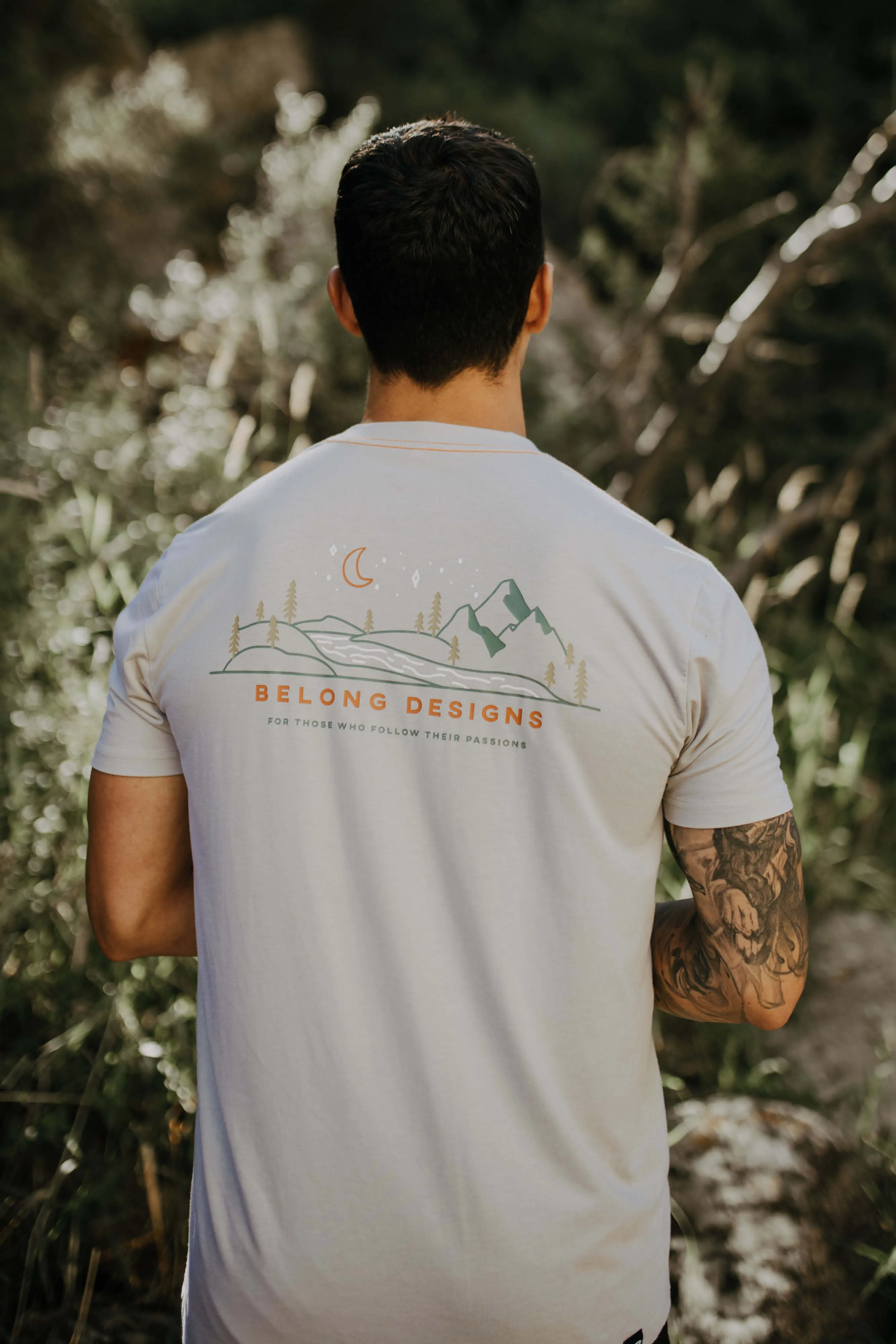 Men's Graphic Traverse Tek Tee
