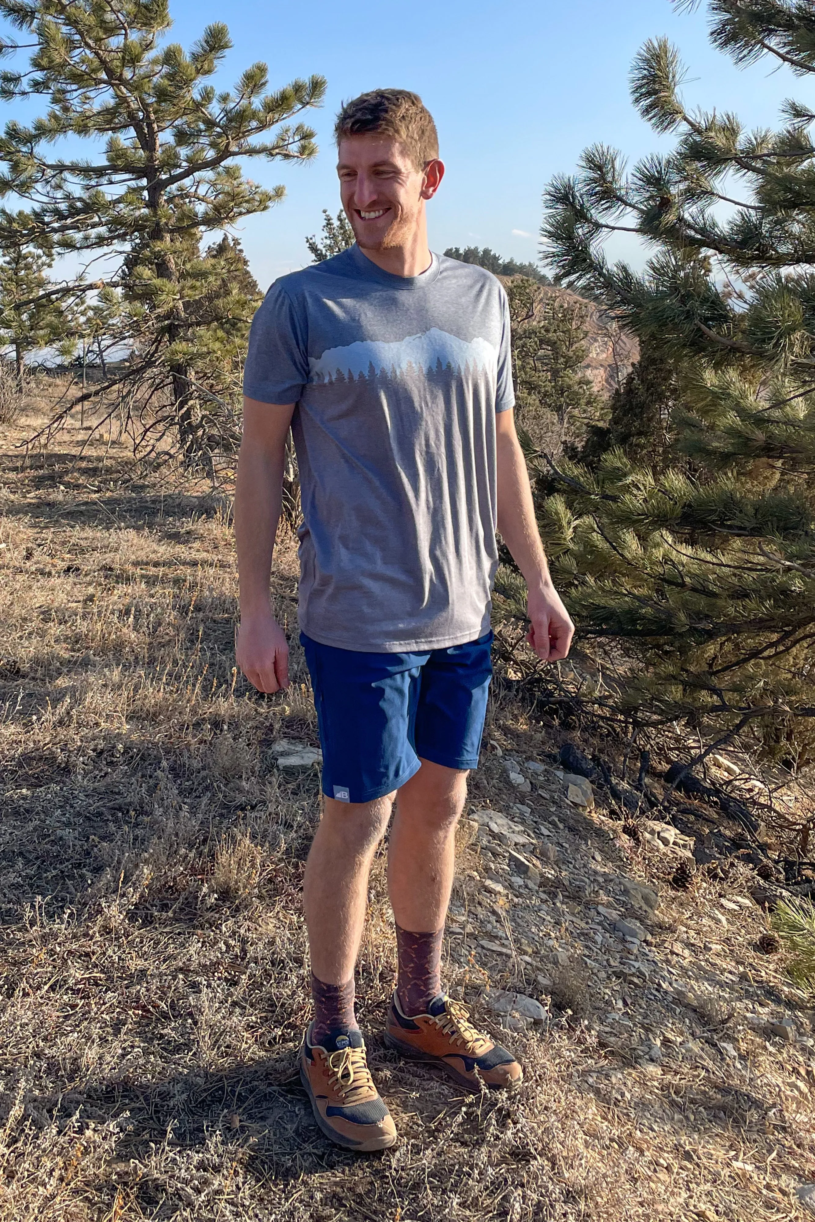 Men's Graphic Traverse Tek Tee