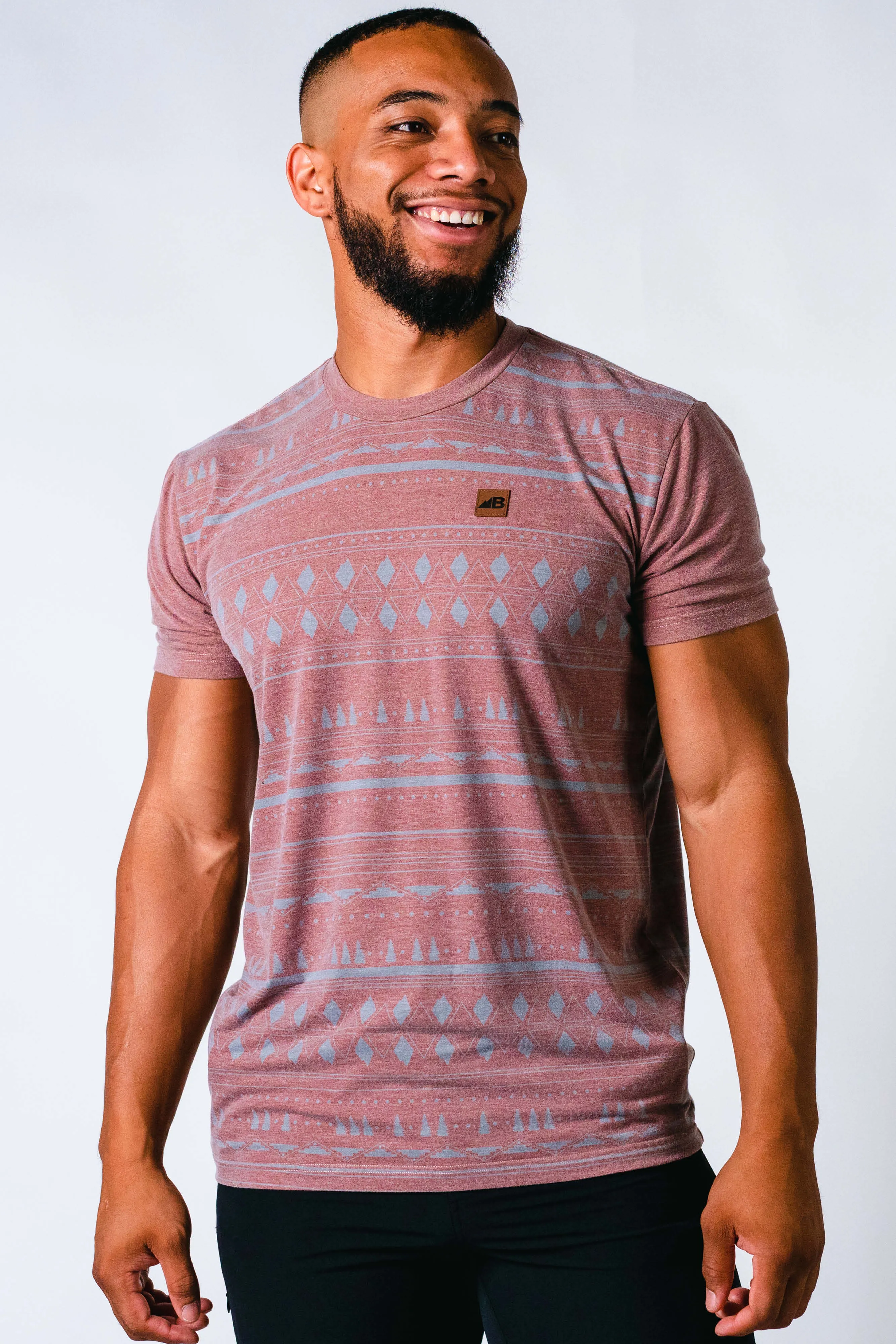 Men's Graphic Traverse Tek Tee