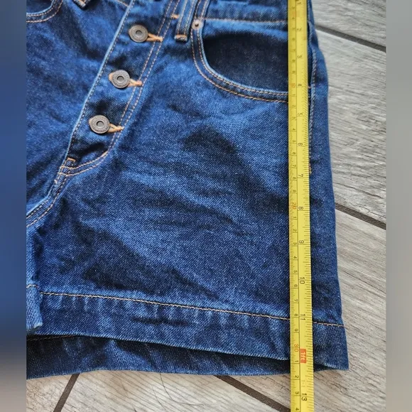 MOUSSY High Waist Denim Shorts Womens Sz 0 Dark Wash Button Fly Exposed  3&quot; NEW