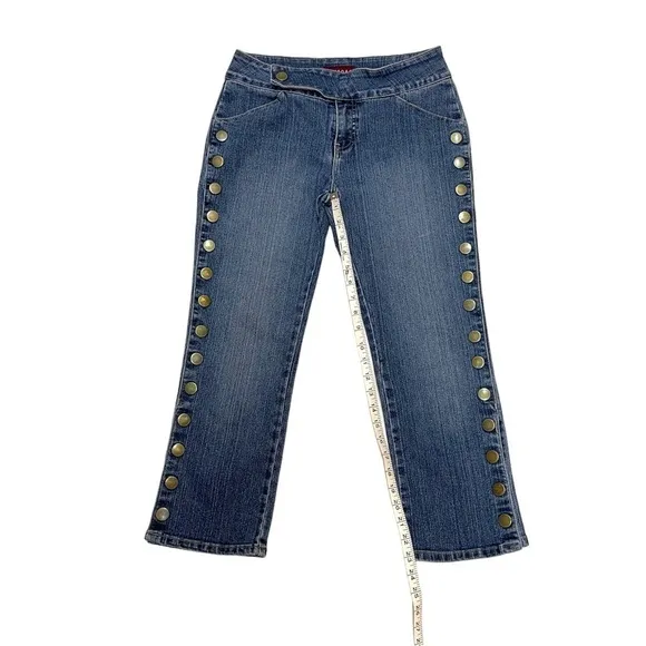 Nevada jeans size 9/10 W28 L23 capri metal inserts blue Pocketless Rear Vintage