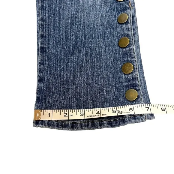 Nevada jeans size 9/10 W28 L23 capri metal inserts blue Pocketless Rear Vintage