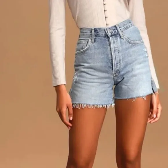 NEW AGOLDE Dee Shorts Digit Light Wash Blue Denim Jean Distressed 23 Aritzia