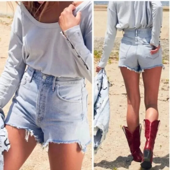 NEW AGOLDE Dee Shorts Digit Light Wash Blue Denim Jean Distressed 23 Aritzia