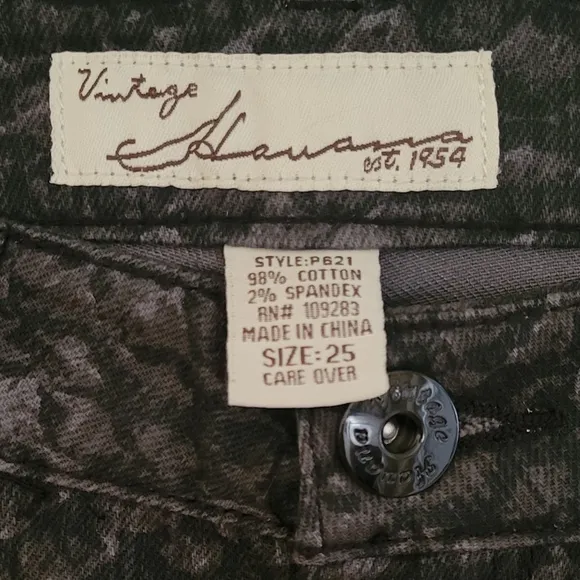 NEW VINTAGE HAVANA Skinny Jeans Black Size 25