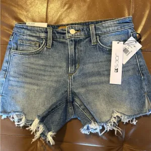 NWT !! Joes Jeans cut off shorts. Ozzie. NWT !!! Sz 25 -4 inch inseam