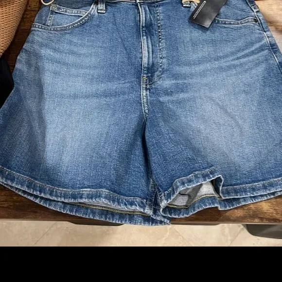 NWT LEE High Rise Vintage DARK Modern Dungaree Short  A-Line Women's Shorts