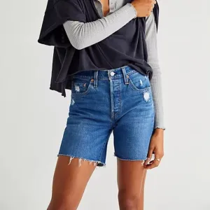NWT Levi's 501 Mid Thigh Jean Shorts in Charleston Picks 24