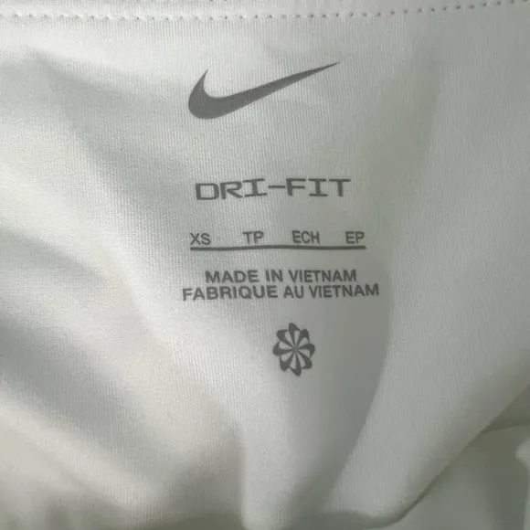 NWT - Nike Dri-FIT UV Victory Printed Golf Skort - Size XS